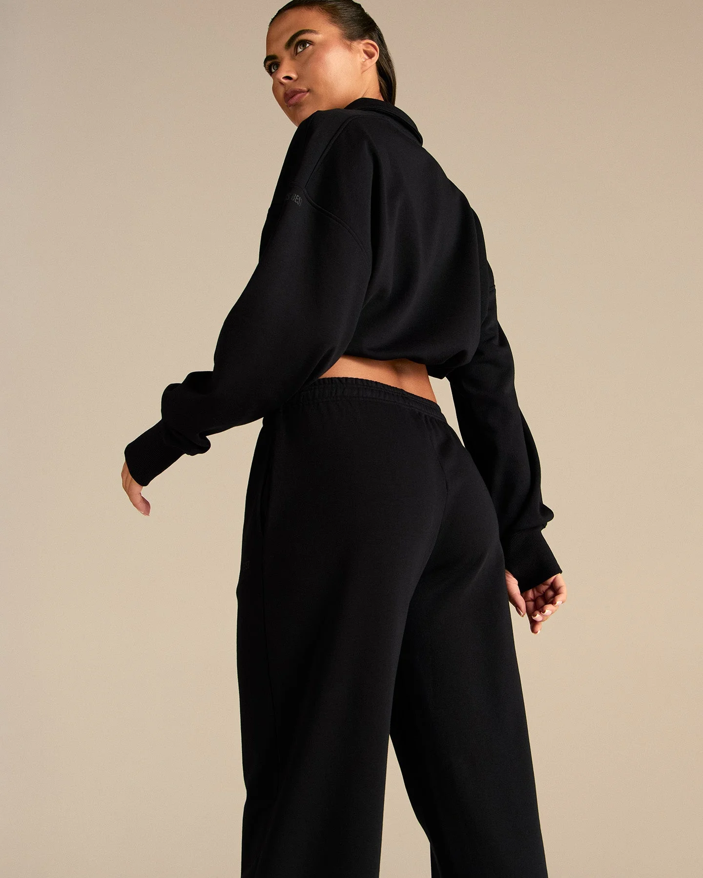 Comfort Lightweight Half Zip Draw Hem Sweat | Black - Image 4