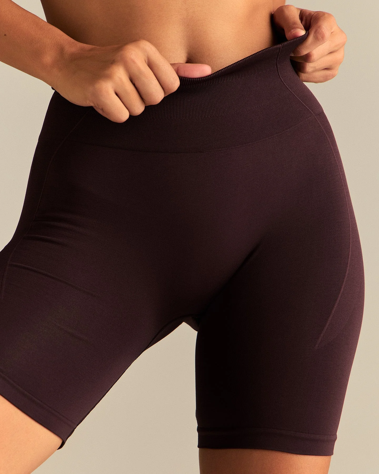 Define 2.0 High Waist Scrunch Shorts 6" | Cafe Noir - Image 2