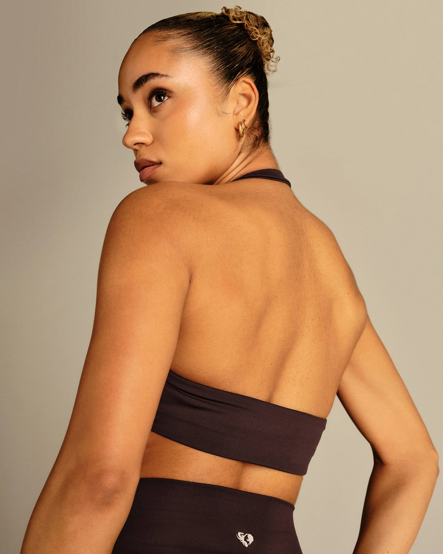 Essential Twist Front Halter Bra | Cafe Noir - Image 3