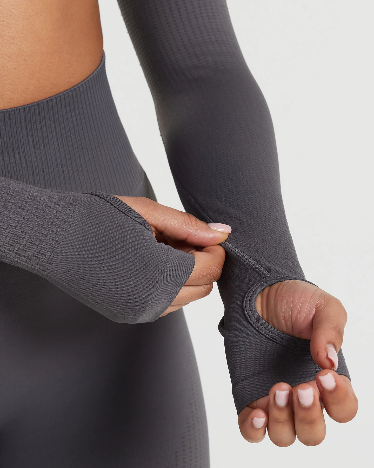 Power Long Sleeve Crop Top | Graphite - Image 3