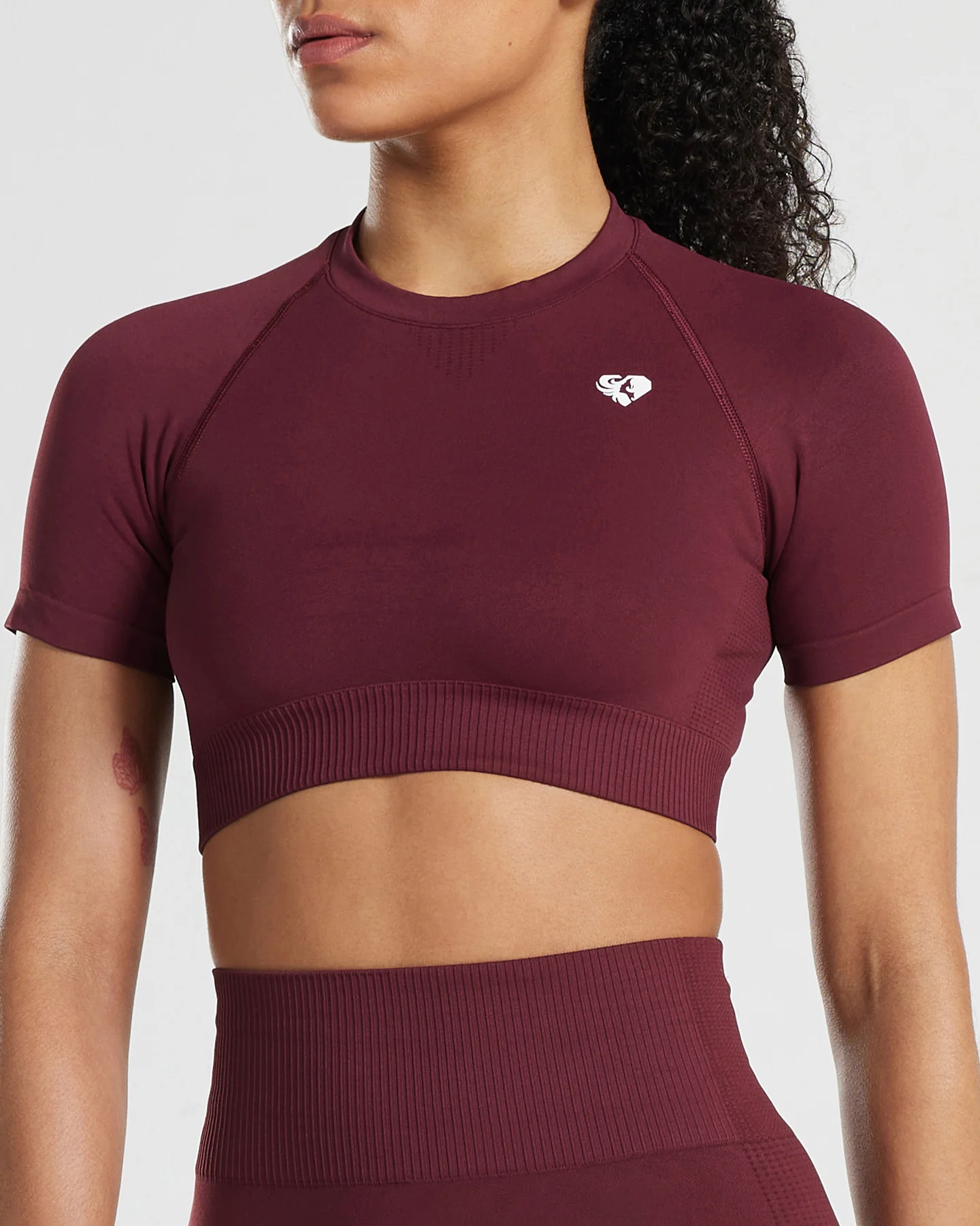Power Short Sleeve Crop Top | Dark Cherry - Image 4