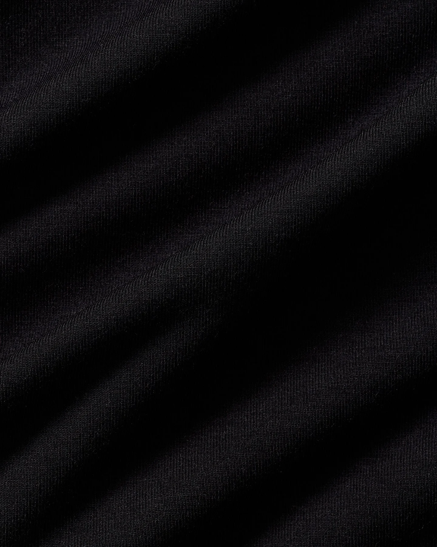 Smooth Contour Cropped Short Sleeve T-Shirt | Black - Image 5