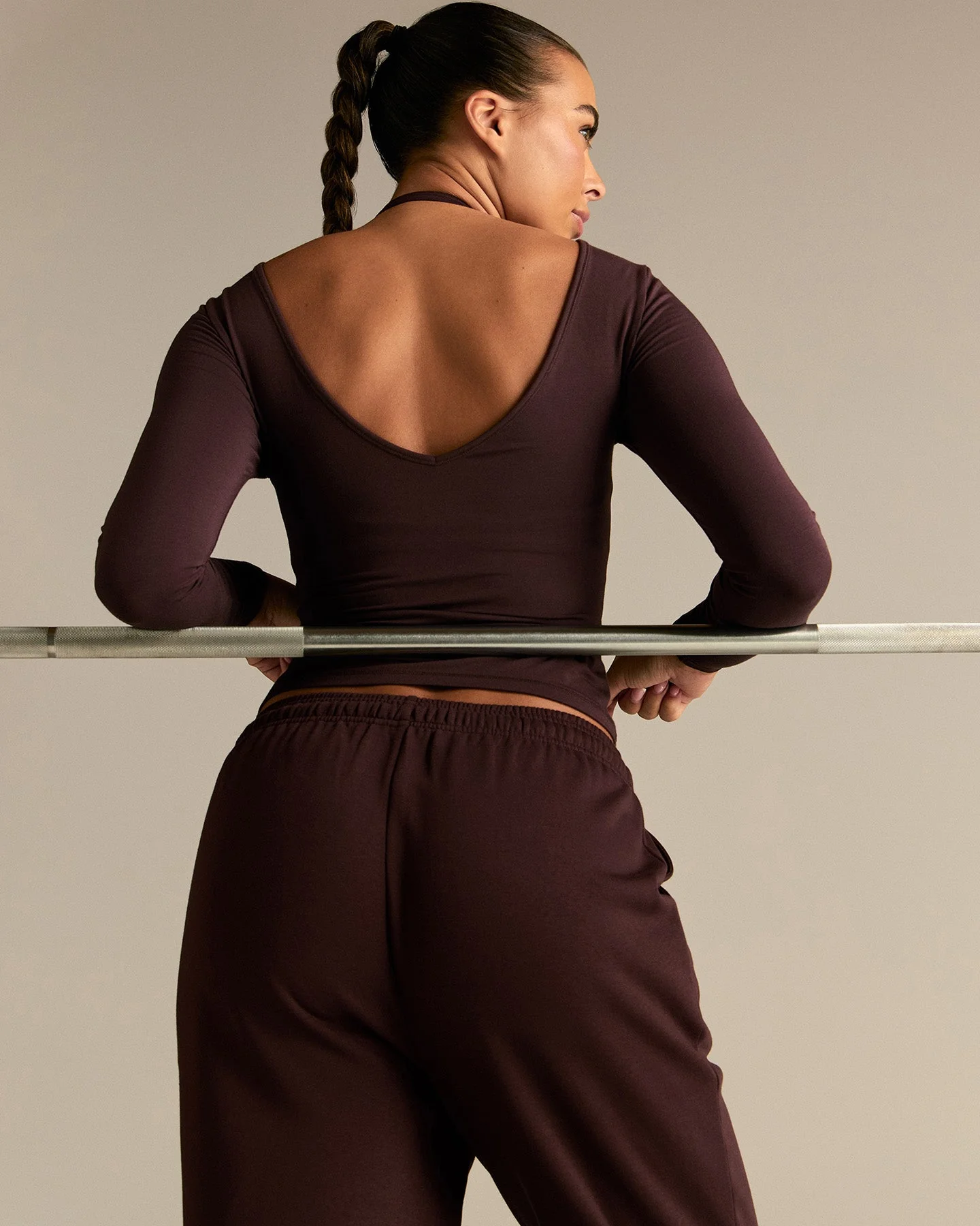 Smooth Contour Long Sleeve Reversible T-Shirt | Cafe Noir - Image 7